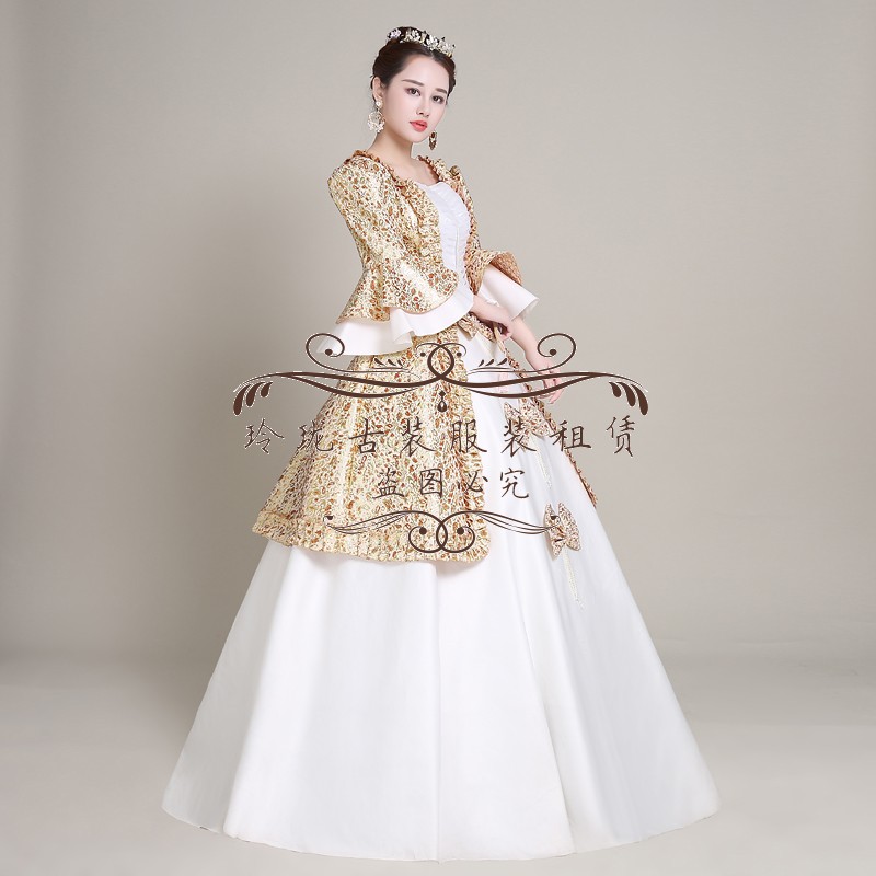 Shakespeare'in Hamlet Kostümü  - Ethnic Clothing & Online Fashion Store Khaadi Us incelemesi ve fiyatı